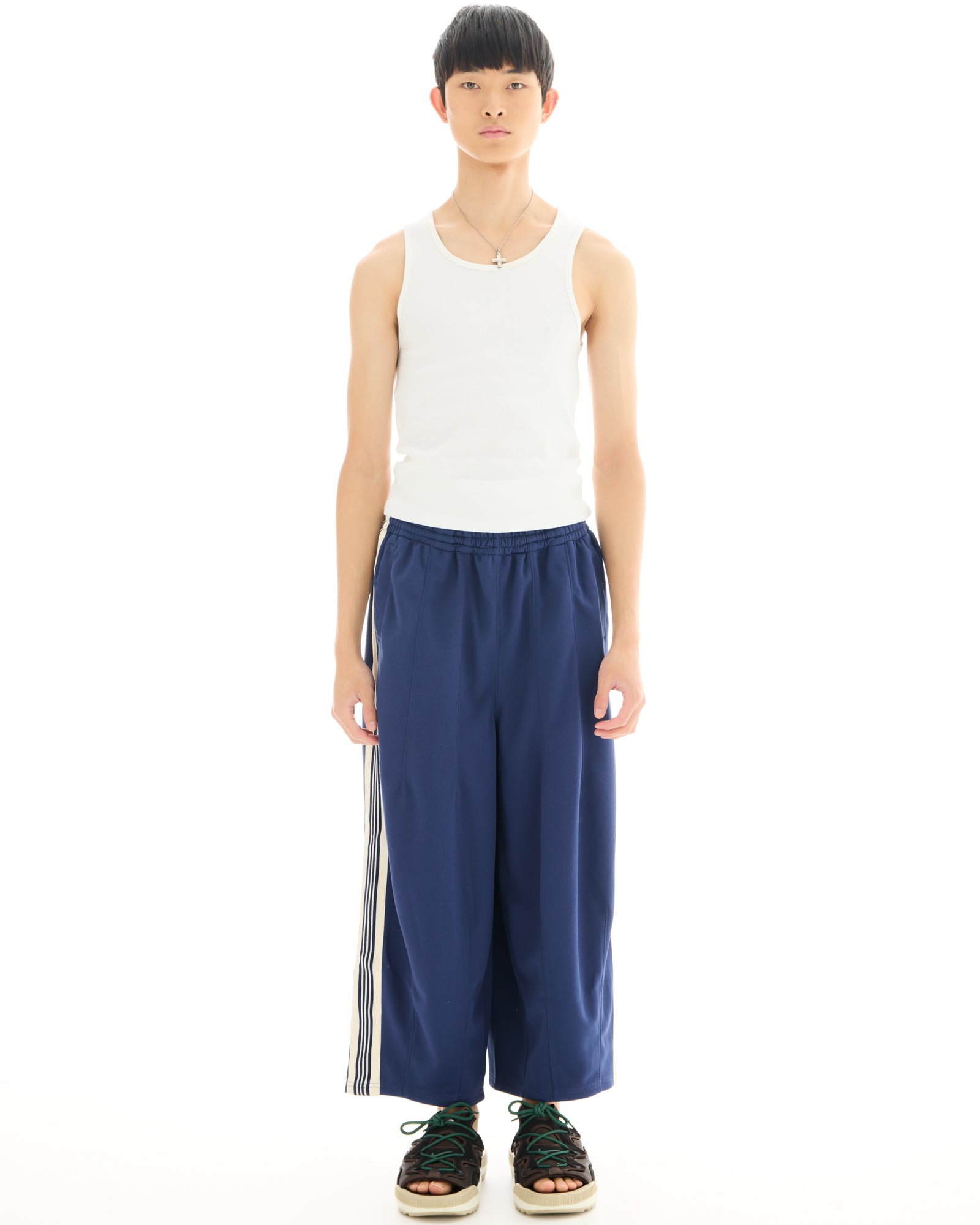 Lilafarbene Trainingshose „The Tales Harajuku“