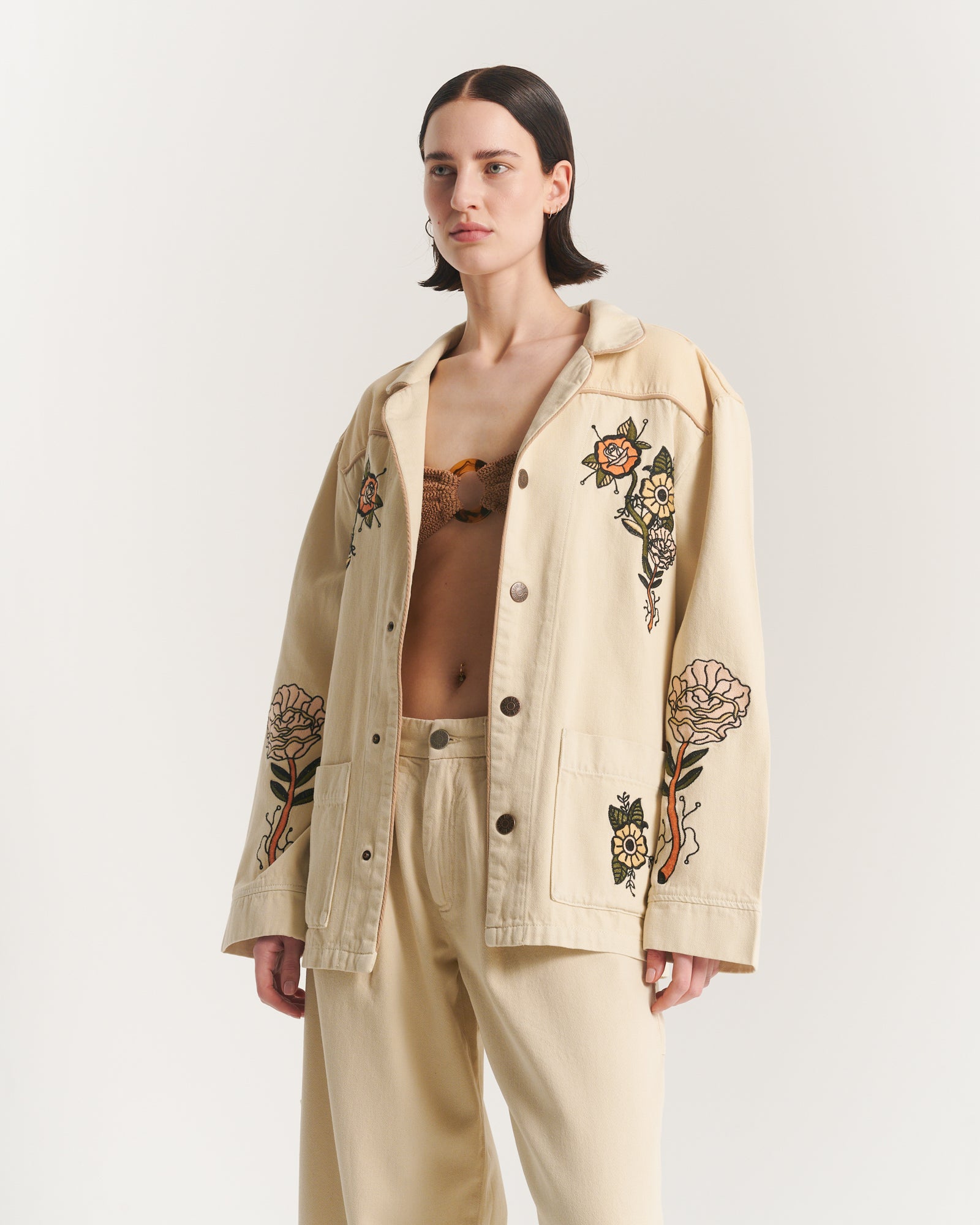 The Tales – Jeans-Overshirtjacke mit Blumenmuster