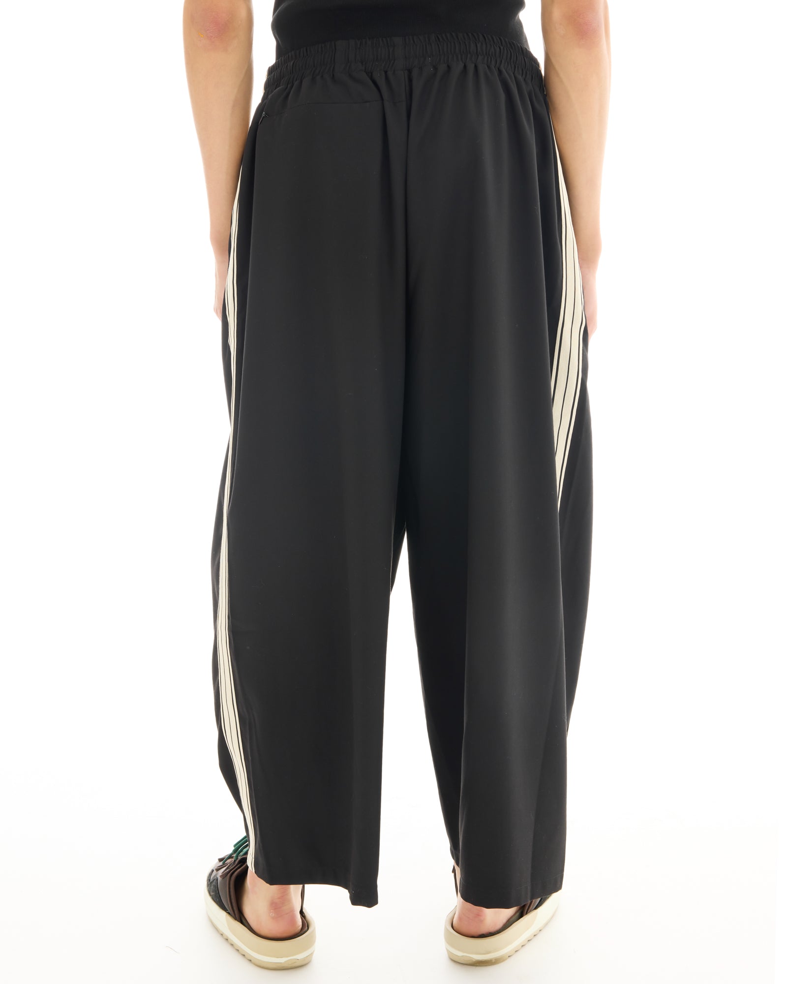 Lilafarbene Trainingshose „The Tales Harajuku“