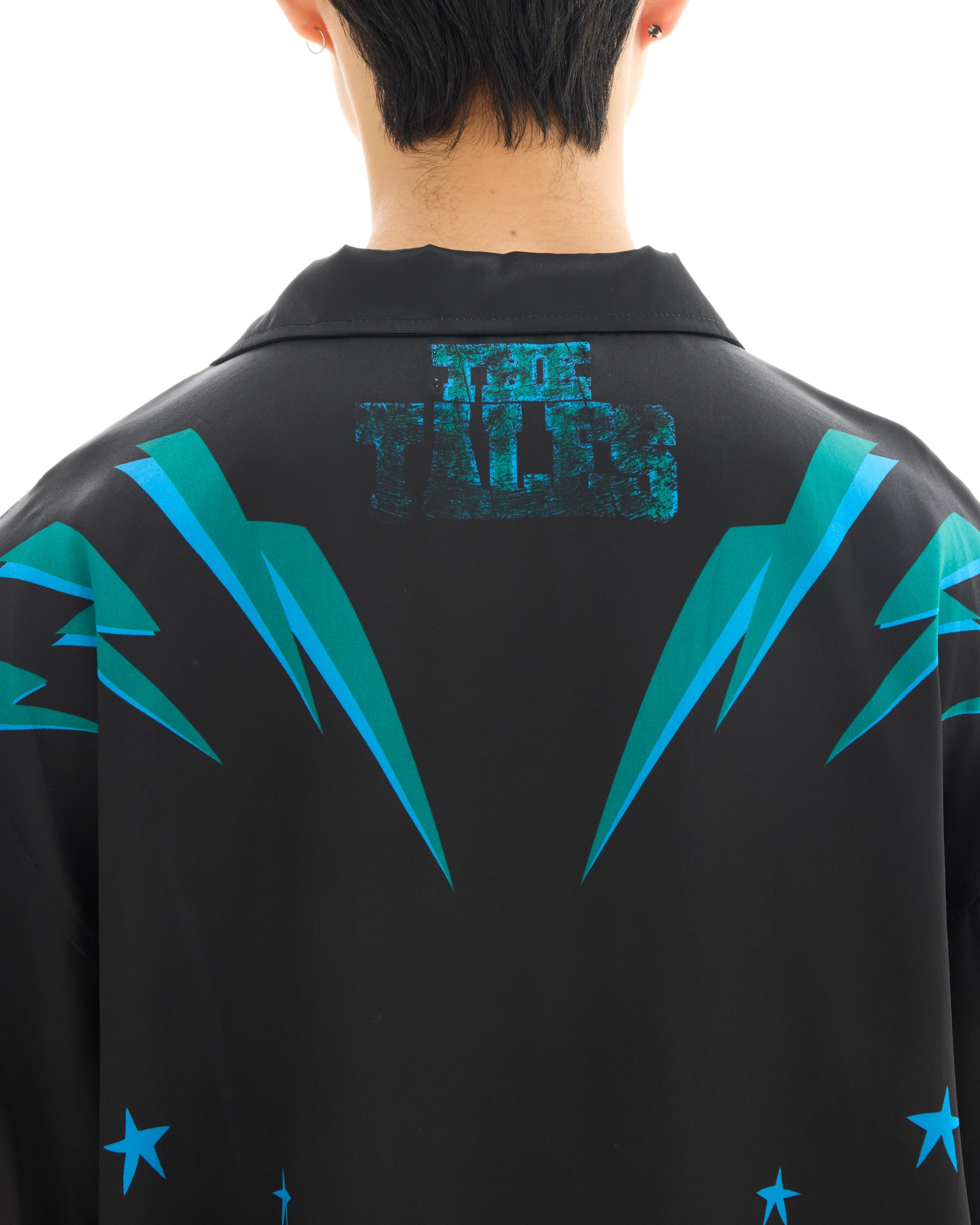 臥虎シルクシャツ