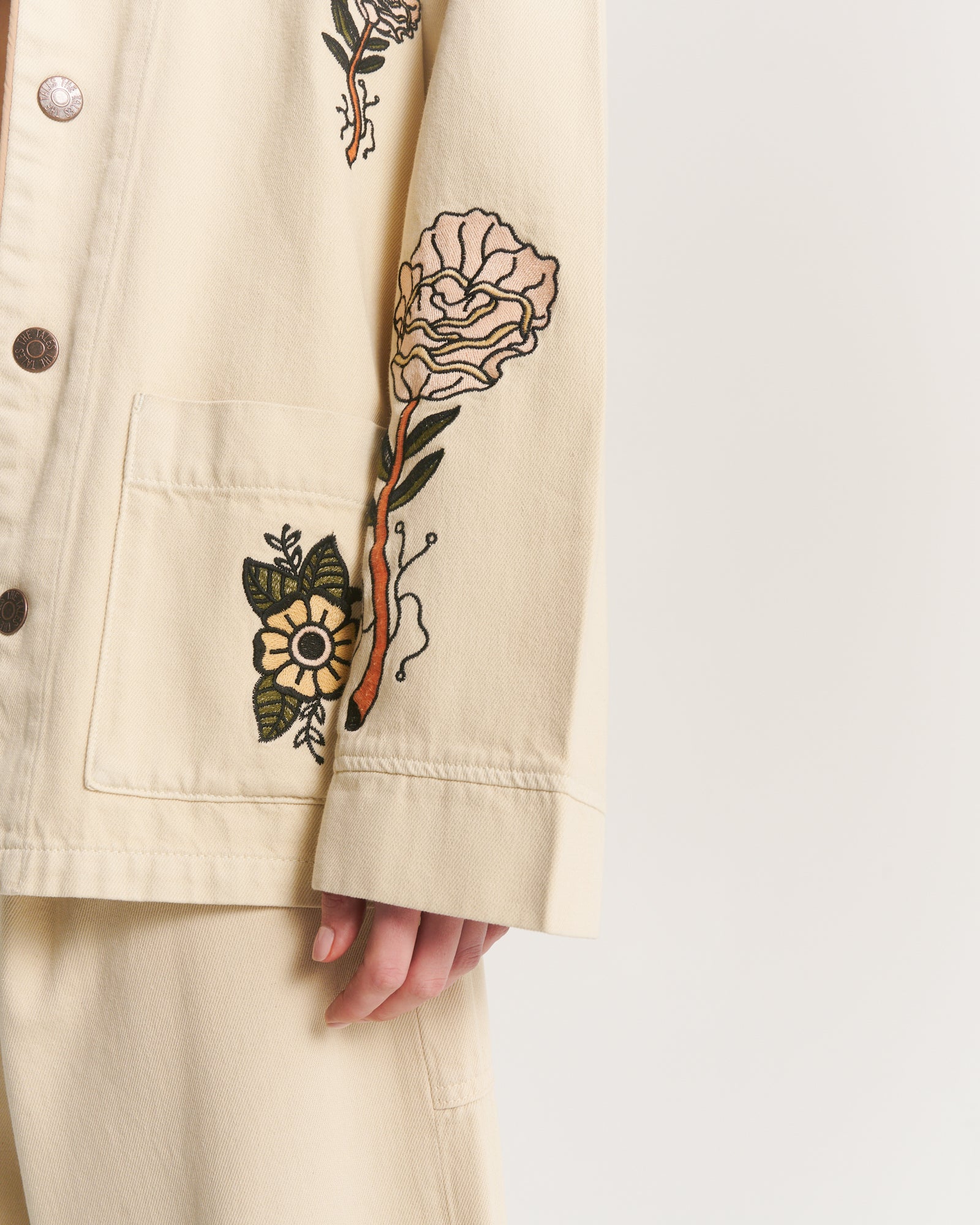 The Tales – Jeans-Overshirtjacke mit Blumenmuster