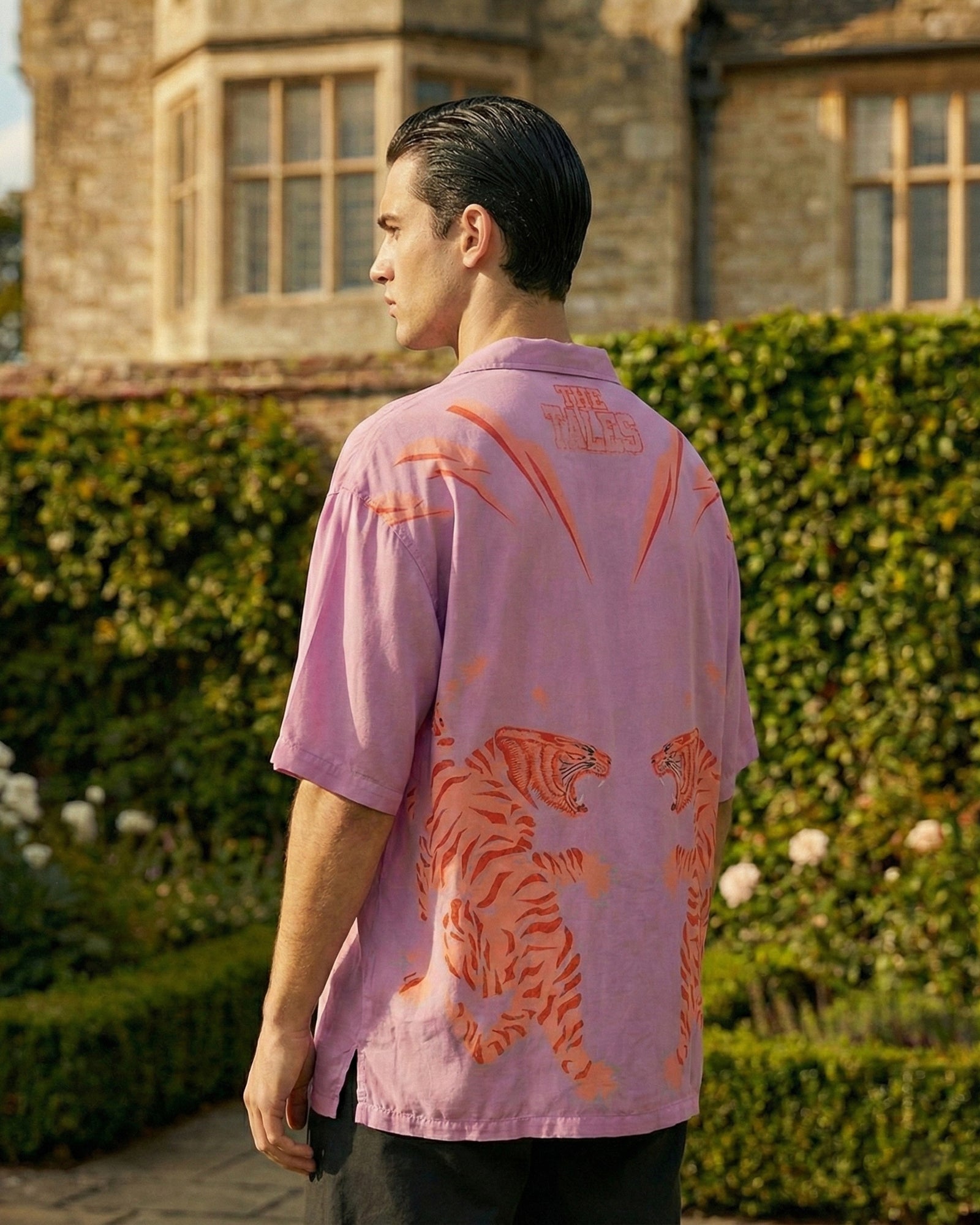 臥虎シルクシャツ