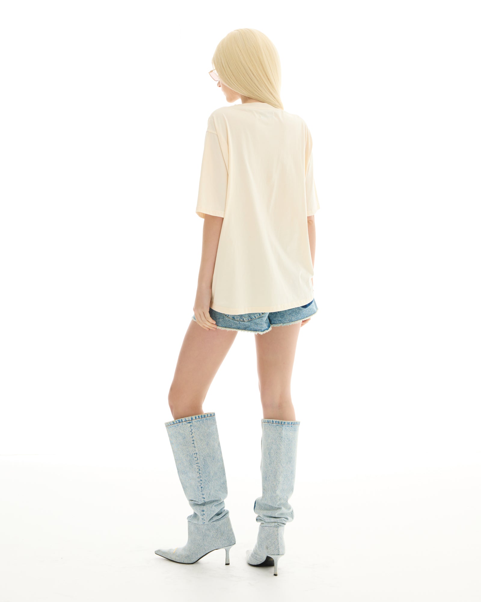 クロシェフラワーTシャツ