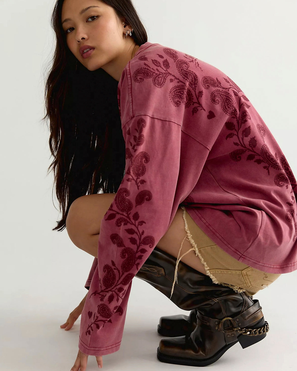 Paisley Long Sleeve Tee THE TALES