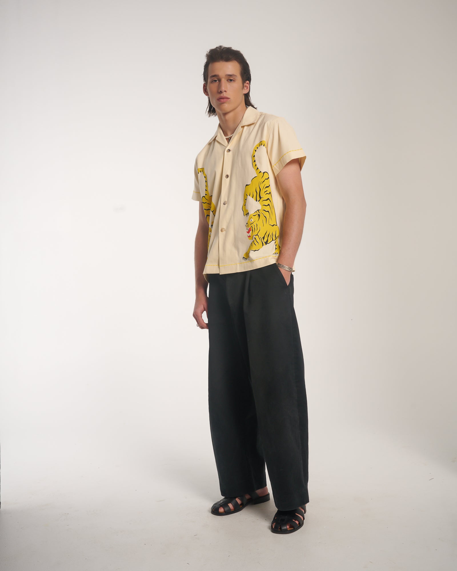 Crouching Tiger Baumwoll-Camp-Shirt