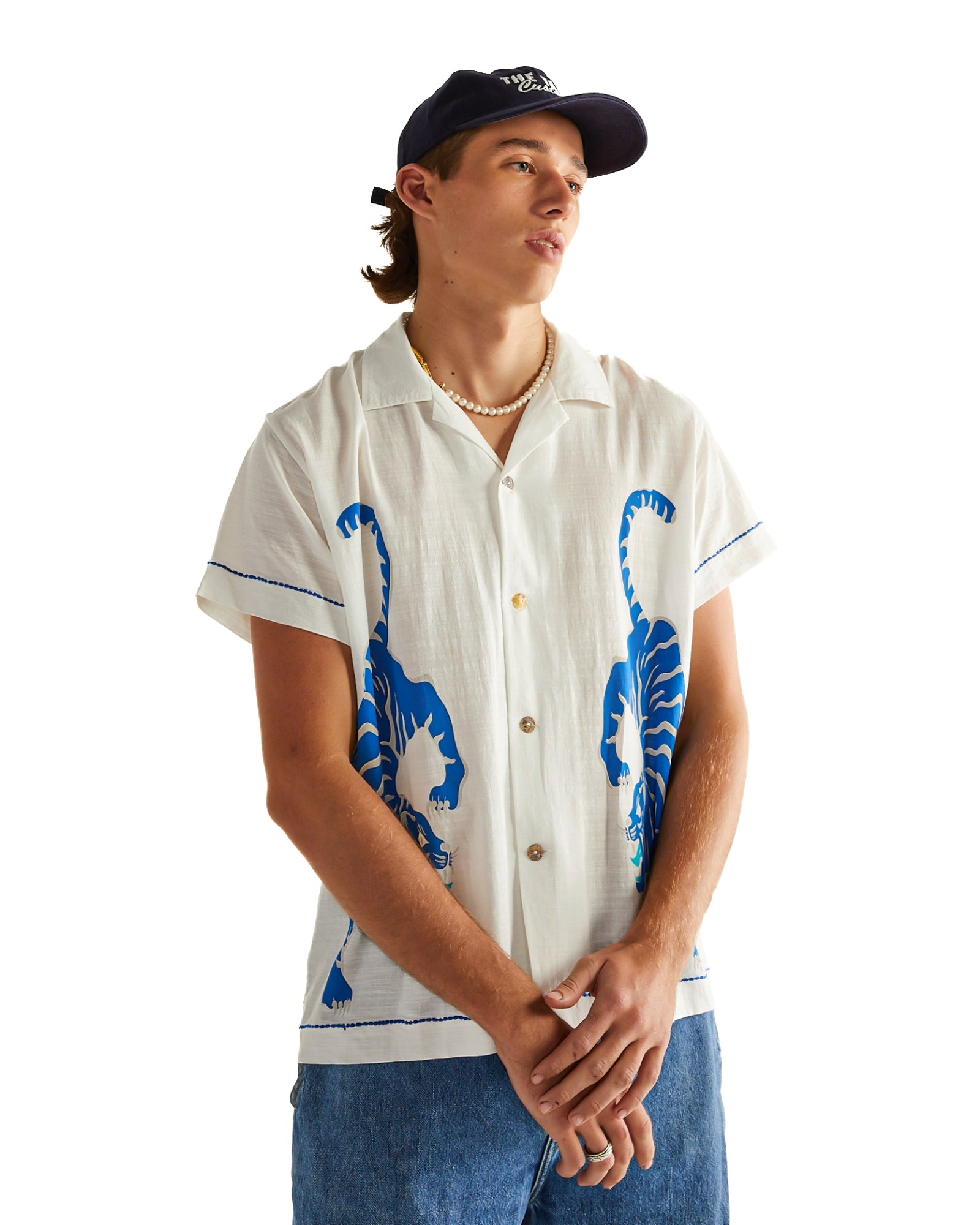 Hockender Tiger Shirt