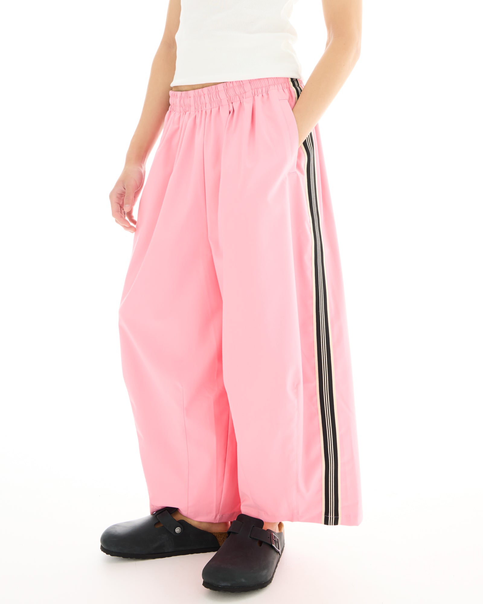 Lilafarbene Trainingshose „The Tales Harajuku“