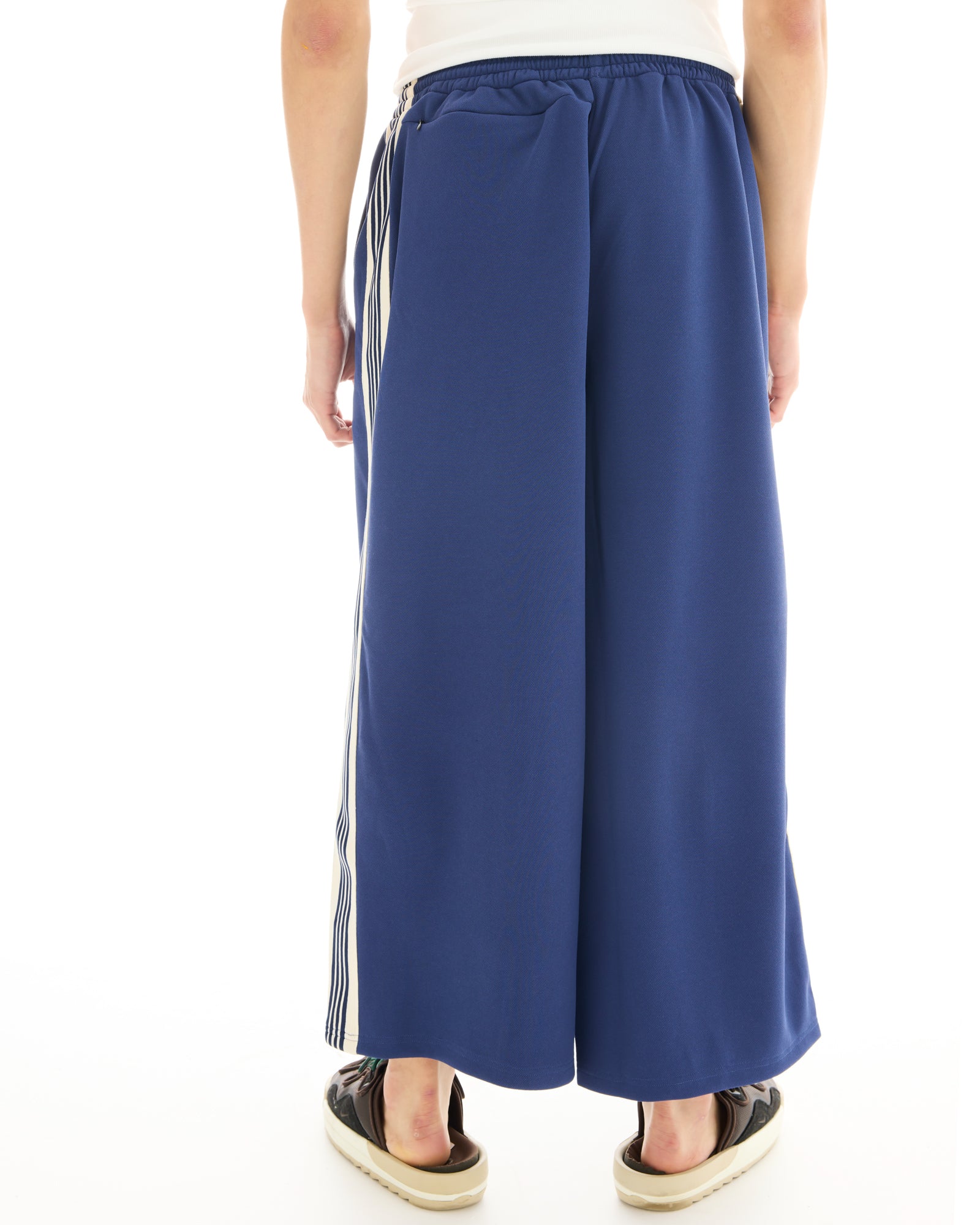 Lilafarbene Trainingshose „The Tales Harajuku“