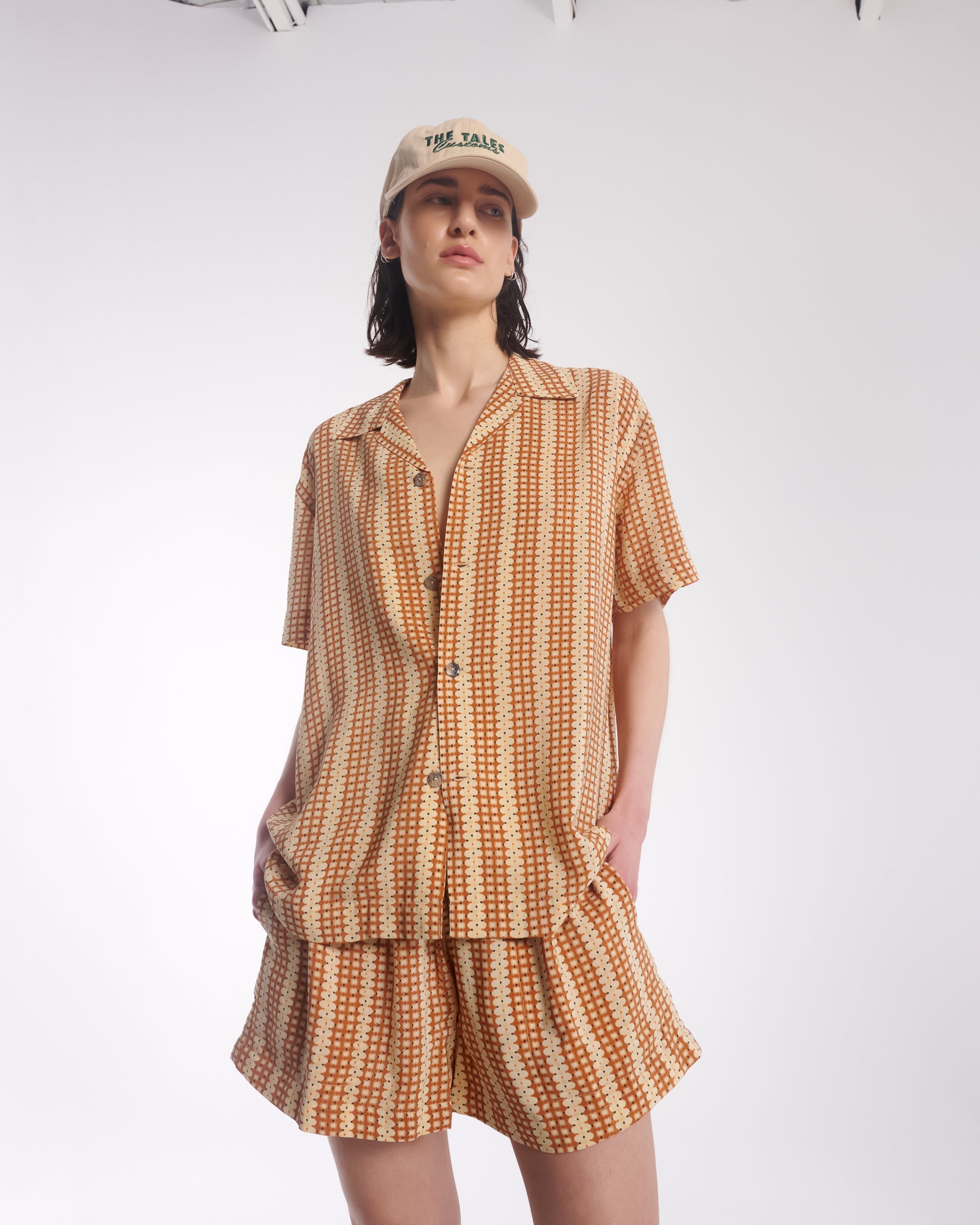 Retro Daisy Crepe Camp Shirt