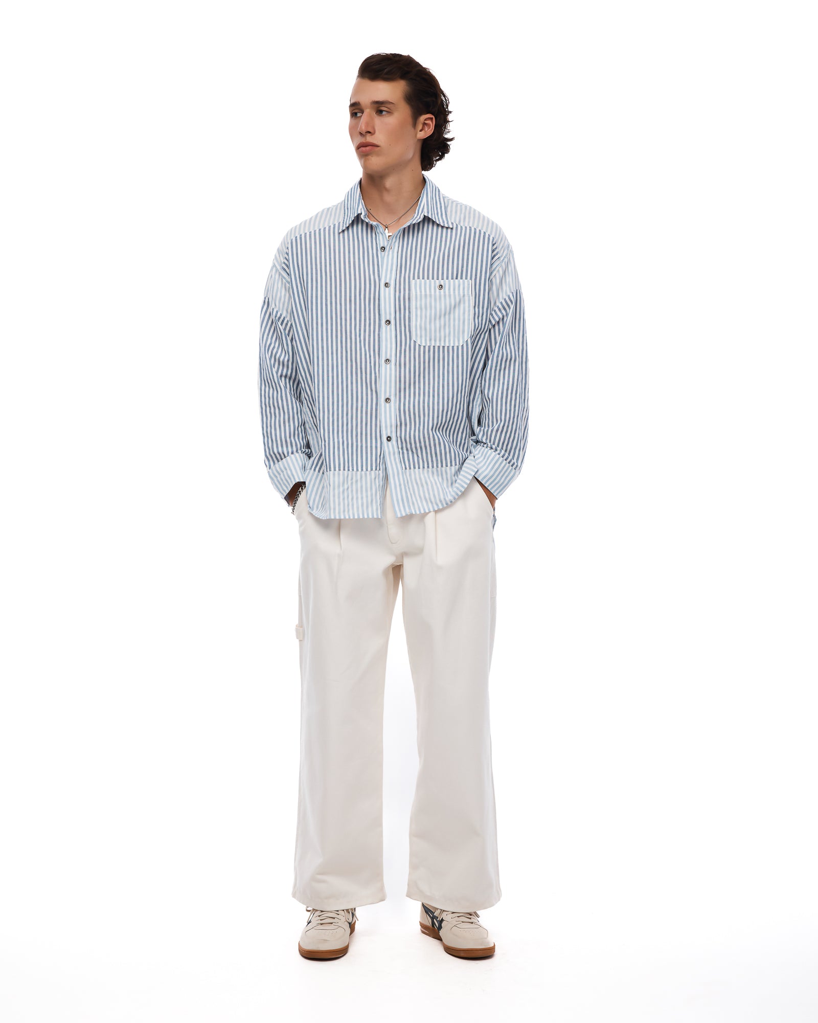 Hemd aus Dixie-Satin und Chantilly-Spitze