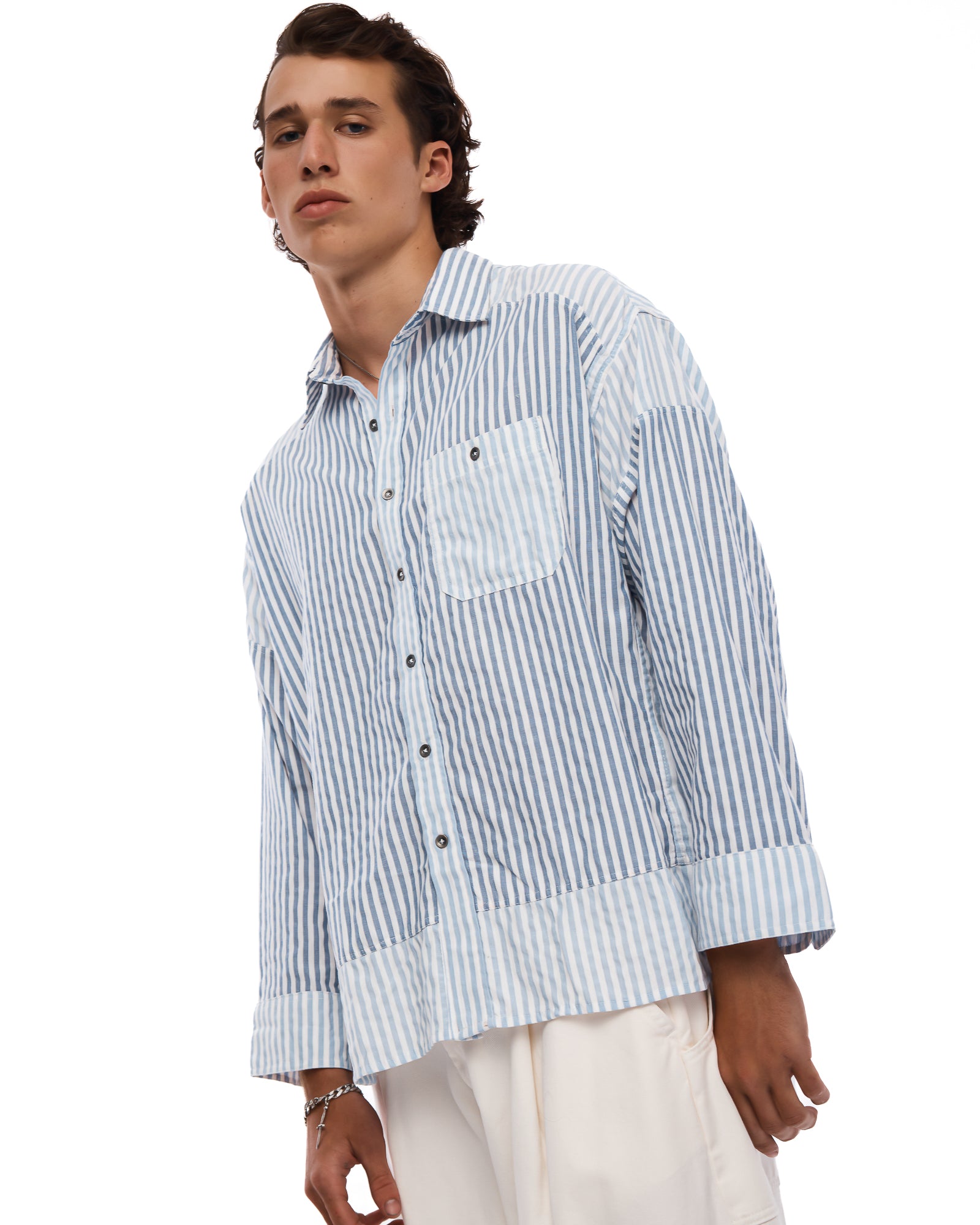Hemd aus Dixie-Satin und Chantilly-Spitze