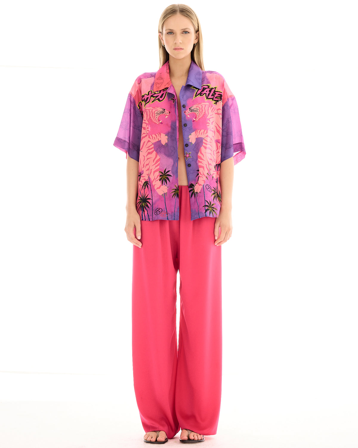 臥虎シルクシャツ