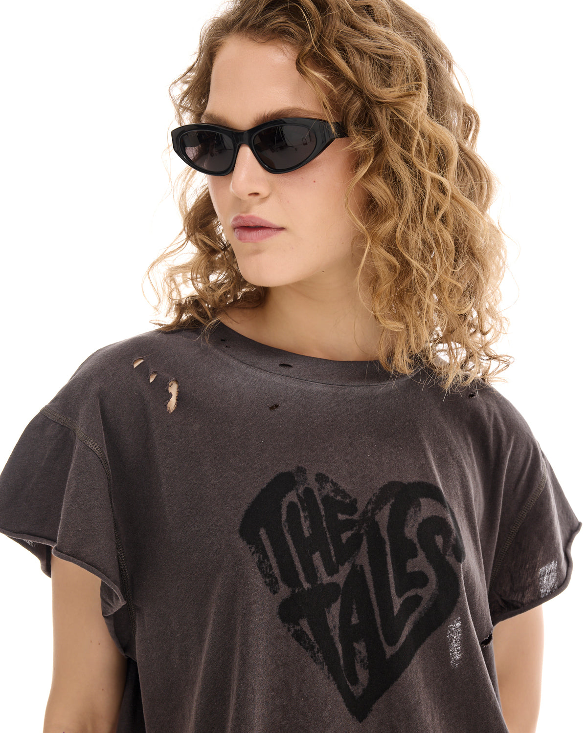 Tales Heart Cut Off Tee THE TALES