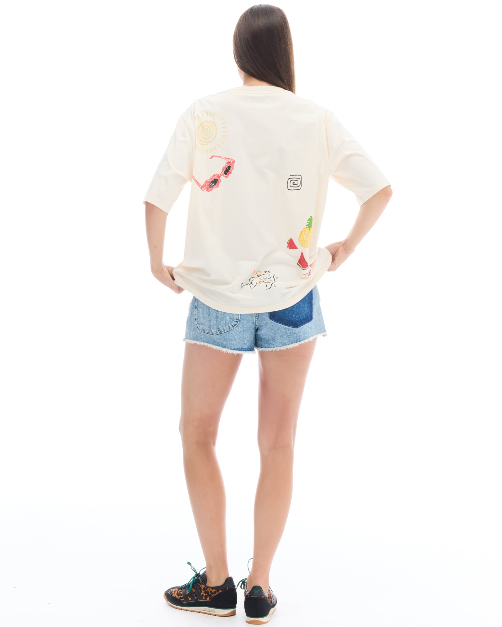 私のイラスト入りミューズTシャツ