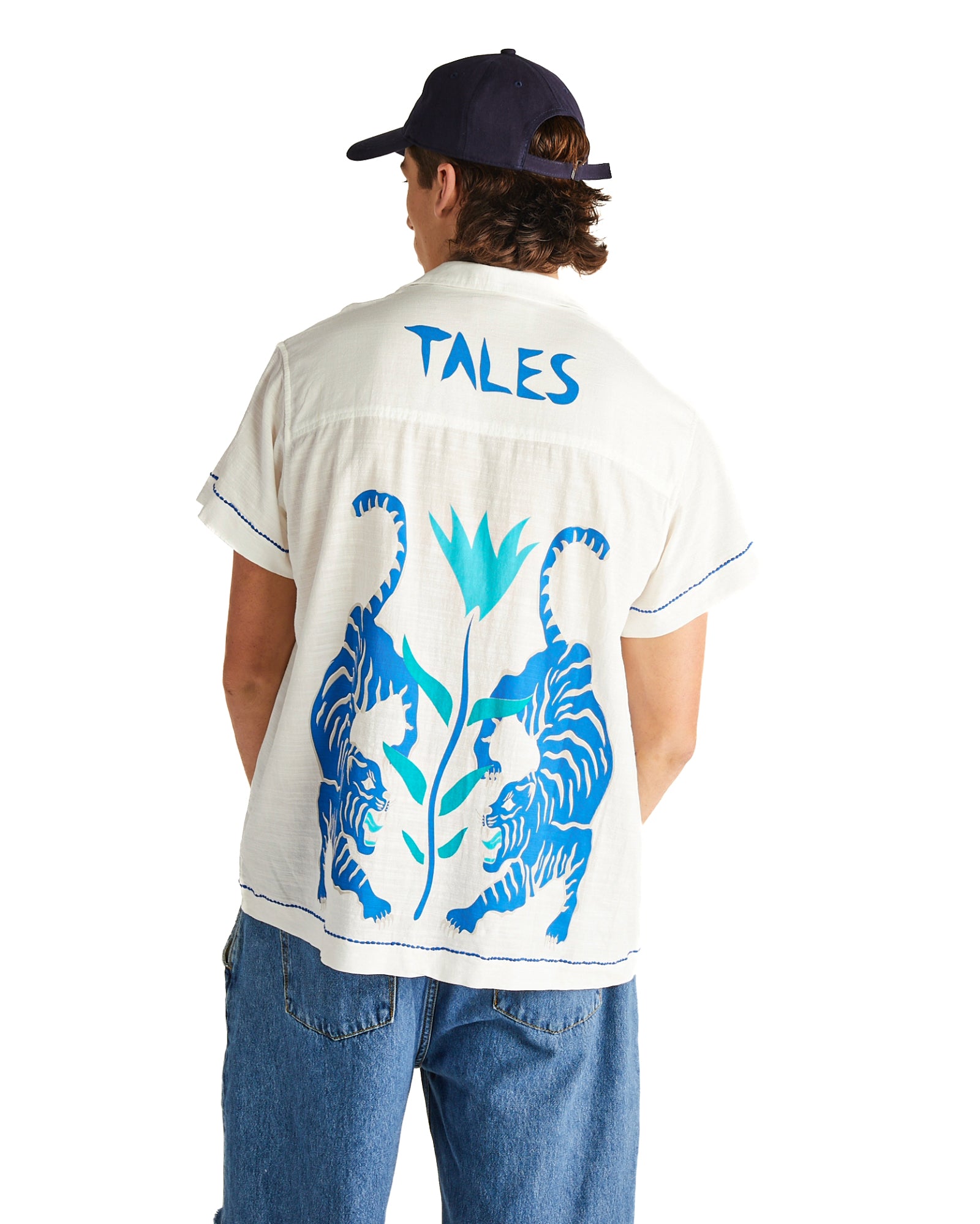 Hockender Tiger Shirt